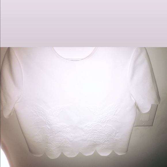 Skirt and shirt set - Picture 3 of 3